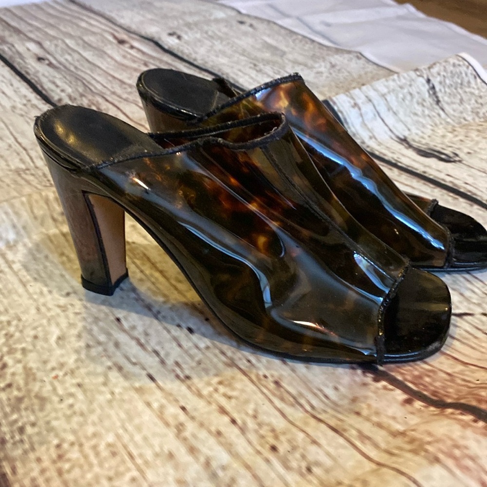 Tortoise 90s candies wedges colab w Nicole Miller-6